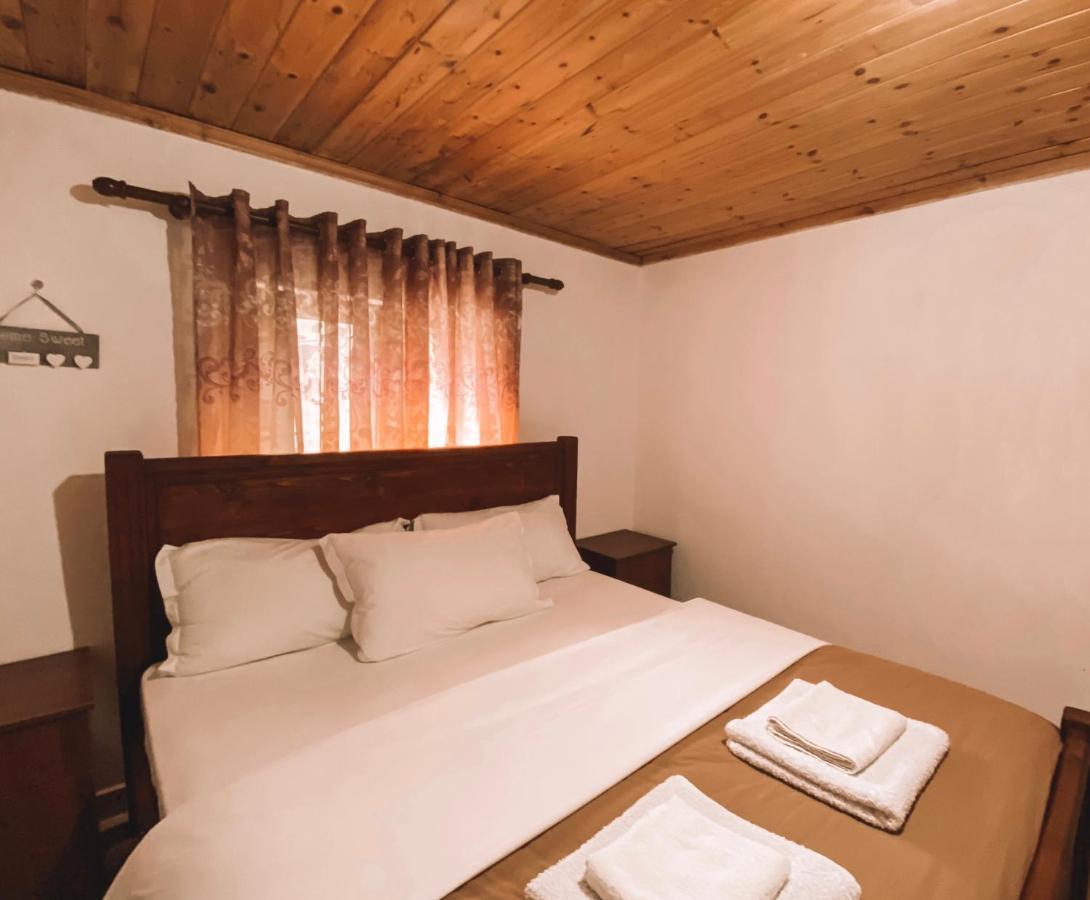 Guesthouse Pashko Theth Extérieur photo